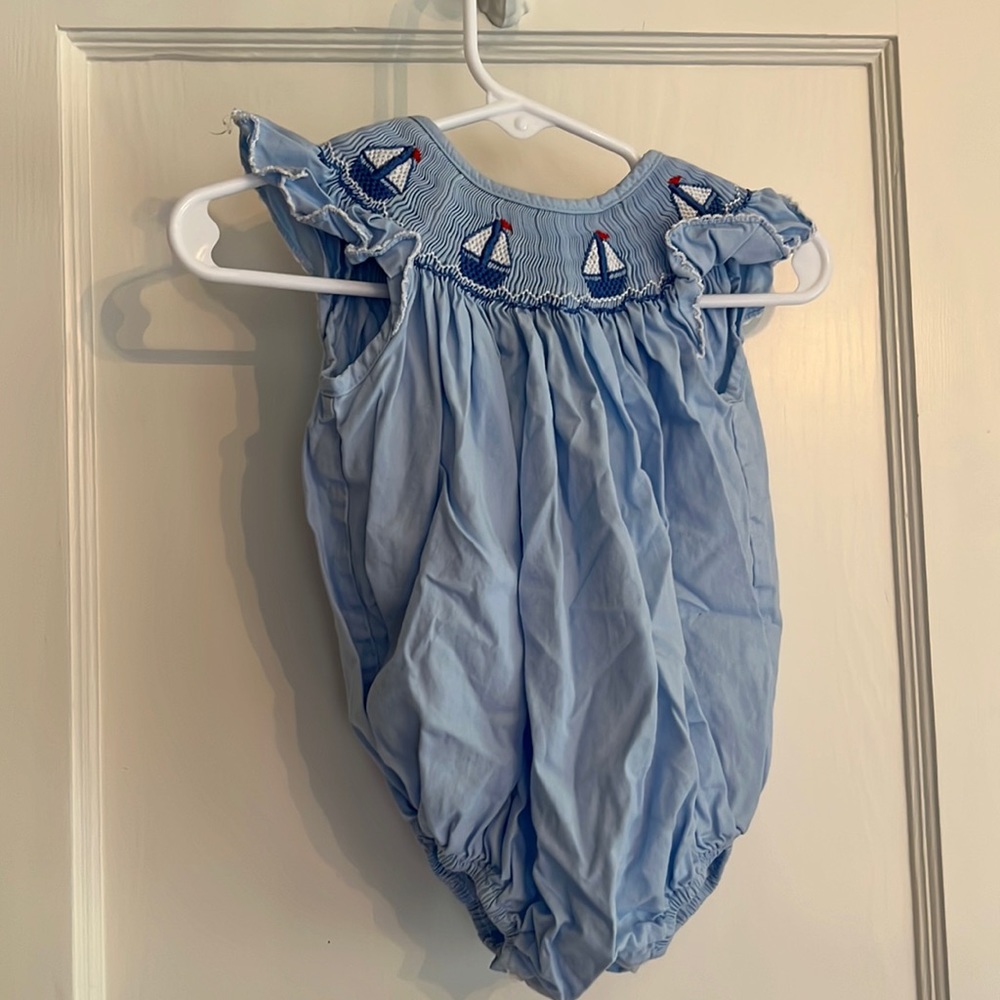 Smocked sailboat bubble